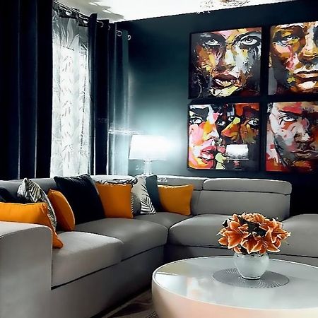Bienvenue Chez Maxime Apartamento Saint-Denis Exterior foto